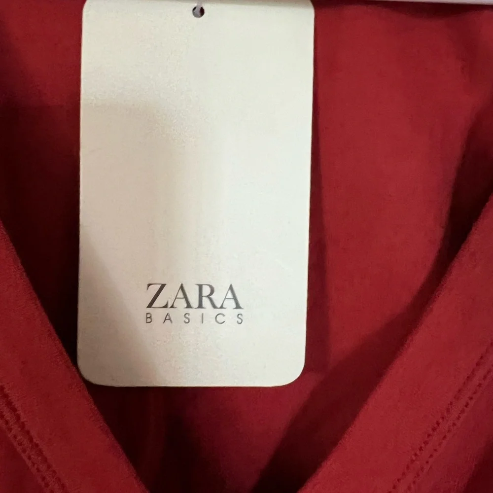 Zara Red Wrap Top - Picture 2 of 4